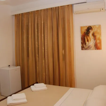Hotel Mano