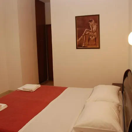 Hotel Mano