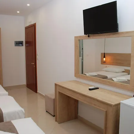 Hotel Mano Hotel Sarande