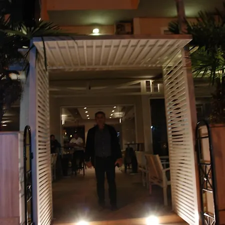 Hotel Hotel Mano 3*